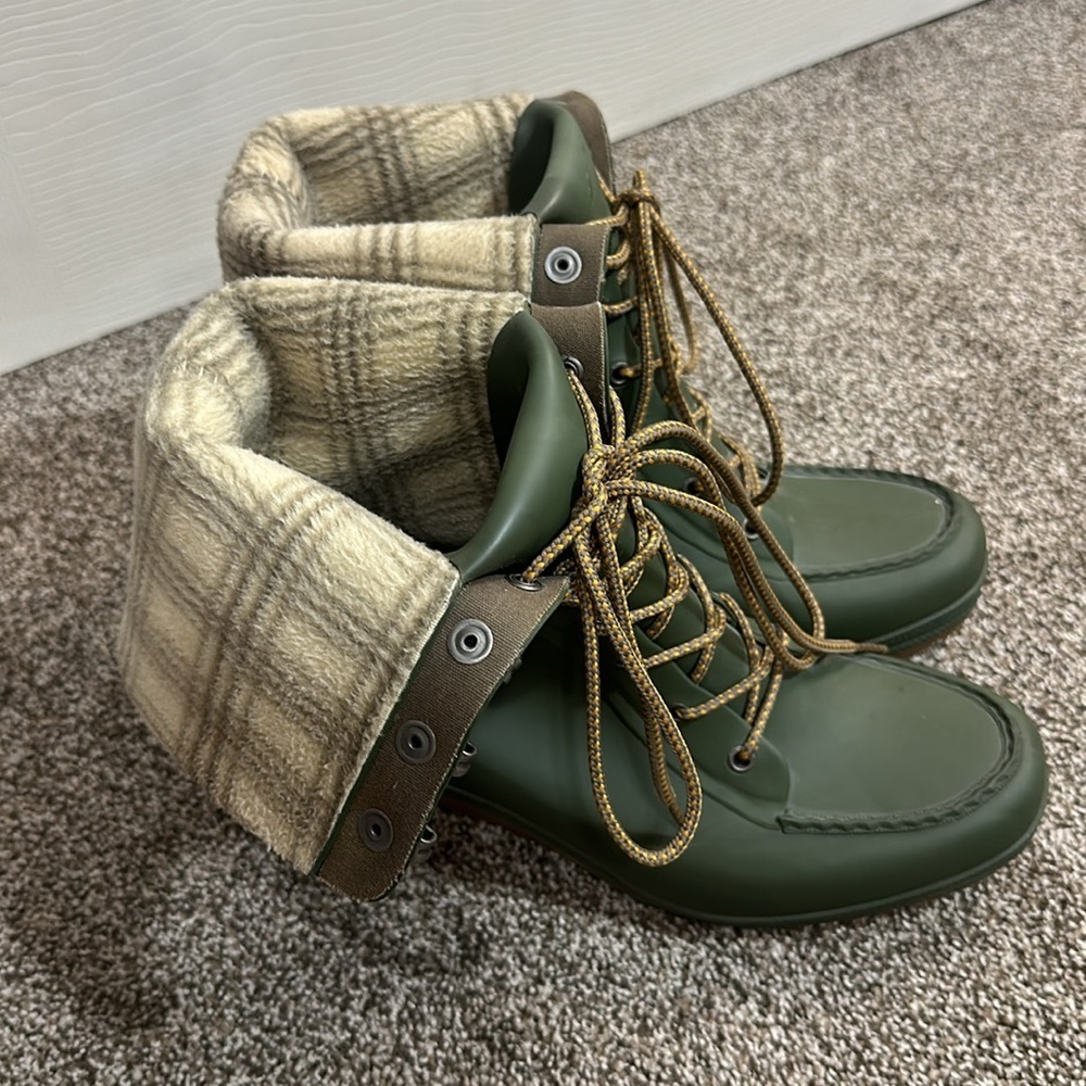 Tretorn Green Lace-Up Wedge Rain Boots - Picture 6 of 13